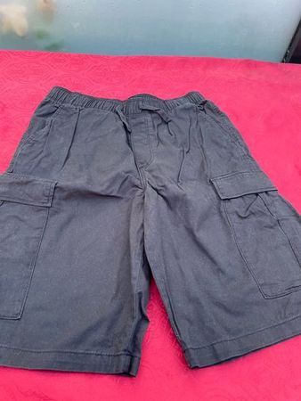 Junge Shorts cargo schwarz 170