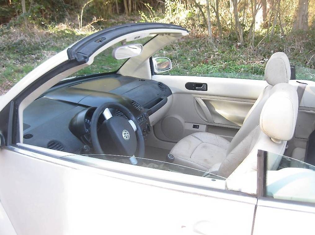 VW Automobili: VW new Beetle Baccarat cabriolet – Usato da Avry-devant-Pont venduto da Rolrol 3