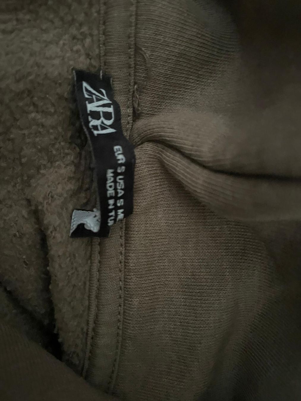 Zara Maglioni & Felpe: Kapuzenpullover von Zara – Usato da Winterthur venduto da mamba2021 4