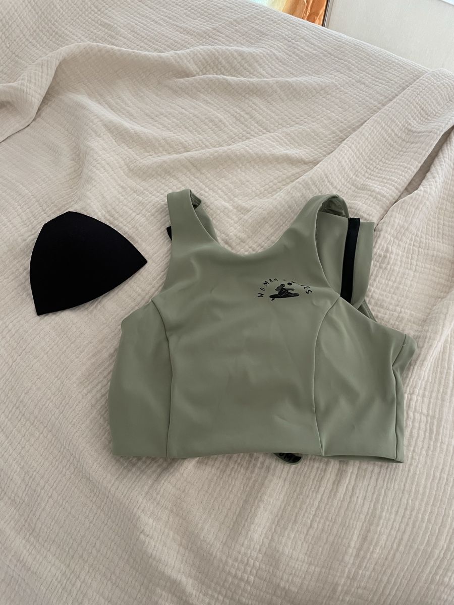 H&M Maillots de bain & Bikinis: ALLES RAUS Surfer Bikini mit Print – D'occasion à Kloten par simones.thriftshop 8