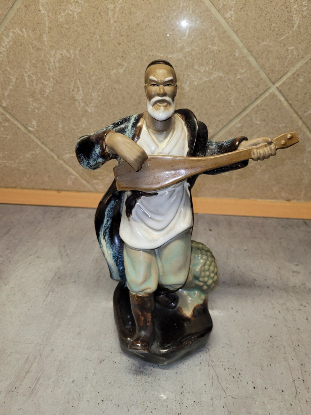 Statuette: Statuette asiatique – Usato da Bevaix venduto da pac_7gyt
