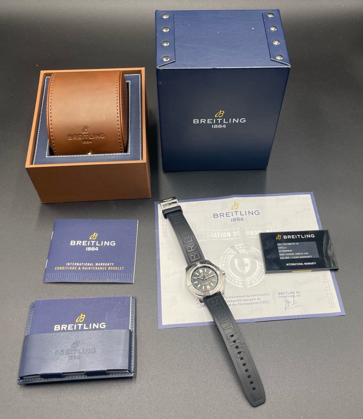 Breitling Uhren: Breitling Colt Automatic 44 Black dial - Full set 2019 – Gebraucht aus Lausanne von Tawatch 3