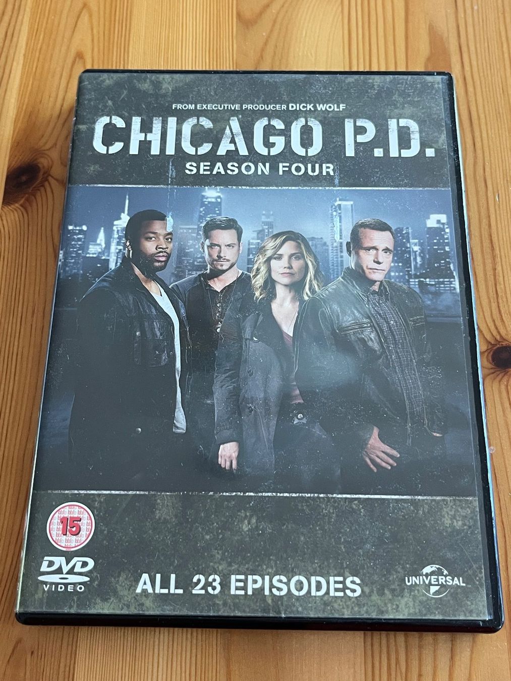 Tutti i DVDs: Chicago P.D. Season Four – Usato da Zürich venduto da Gurkis