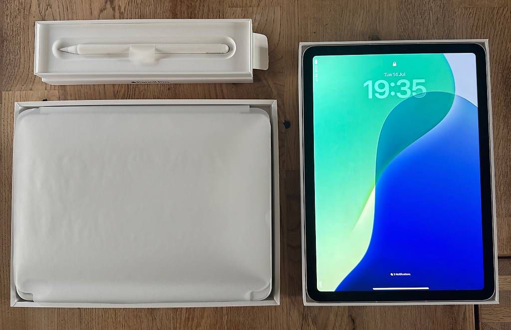 Tablet PC: Apple iPad Air 11 2025 + Magic Keyboard + Pencil Pro – Gebraucht aus Luzern von Mizart