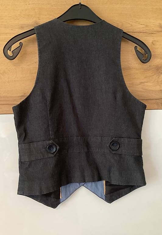 Gilets: Weste – Neuf avec emballage d'origine à Basel par cwe_zyg5 1