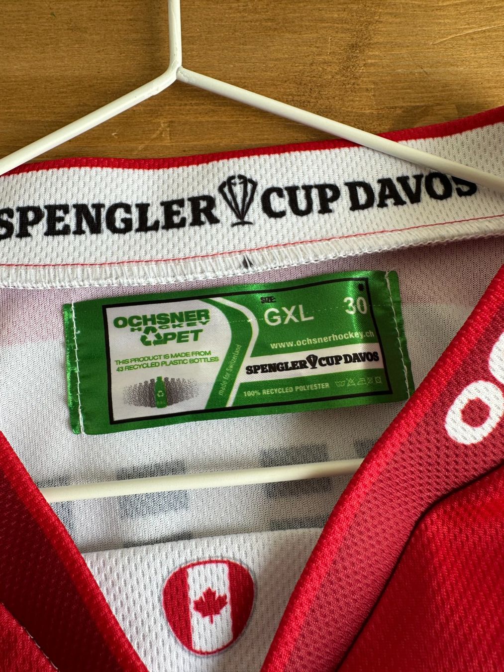 Canottiere & Pantaloni: Kanada Spengler Cup Trikot Fucale – Usato da Luzern venduto da fairflip 1