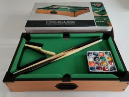Mini-TISCH-POOL-BILLARD/ inkl. 2 Queues+Bällen/Besen/ TOP !