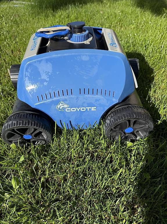 Accessori per Piscine: Pool Cleaner Coyote – Usato da Nyon venduto da VD11205ch 1