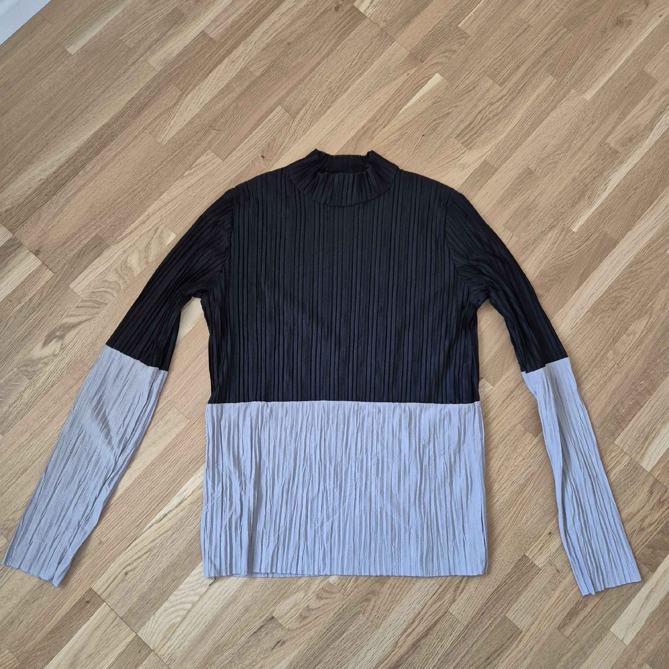 Zara Tops: Pull fin Zara, taille S – Gebraucht aus Neuchâtel von Cor4