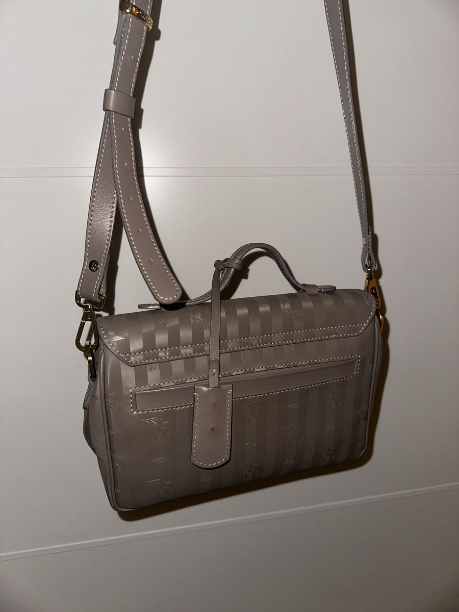 Maison Mollerus Borse da donna: Mollerus Marly Handtasche, stilvoll – Usato da Leibstadt venduto da EndritBatushaj 1