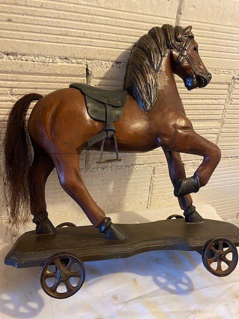 Statuette: ANTIKES PFERD AUF RÄDER – Usato da Chur venduto da silbermon 7