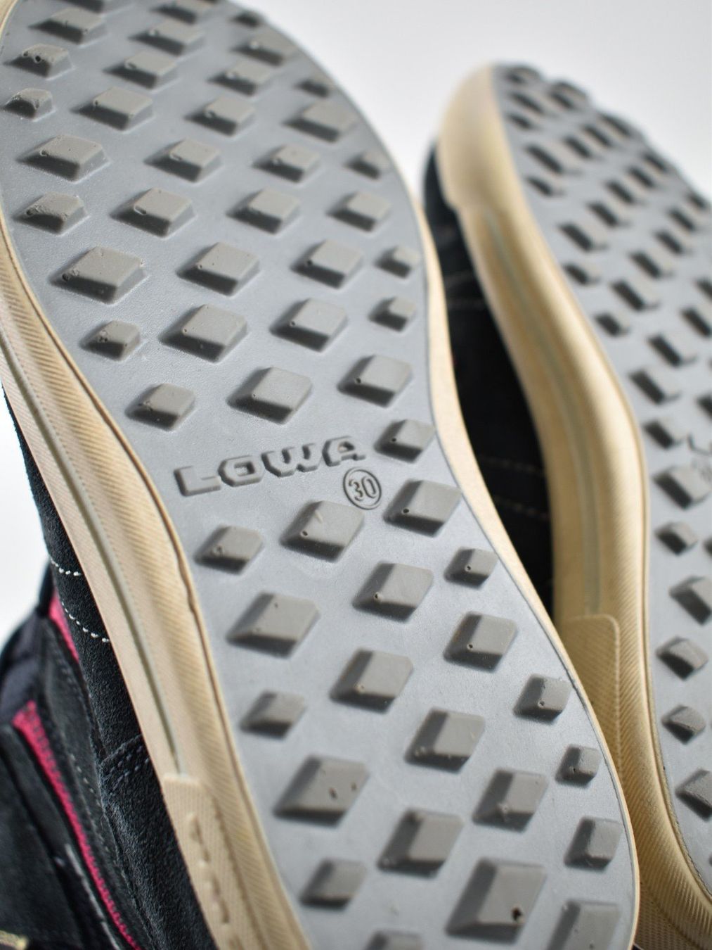 Lowa Scarpe per ragazze: Lowa Lucy GTX Gr.30 – Usato da Nürensdorf venduto da 2ND_STORY 8