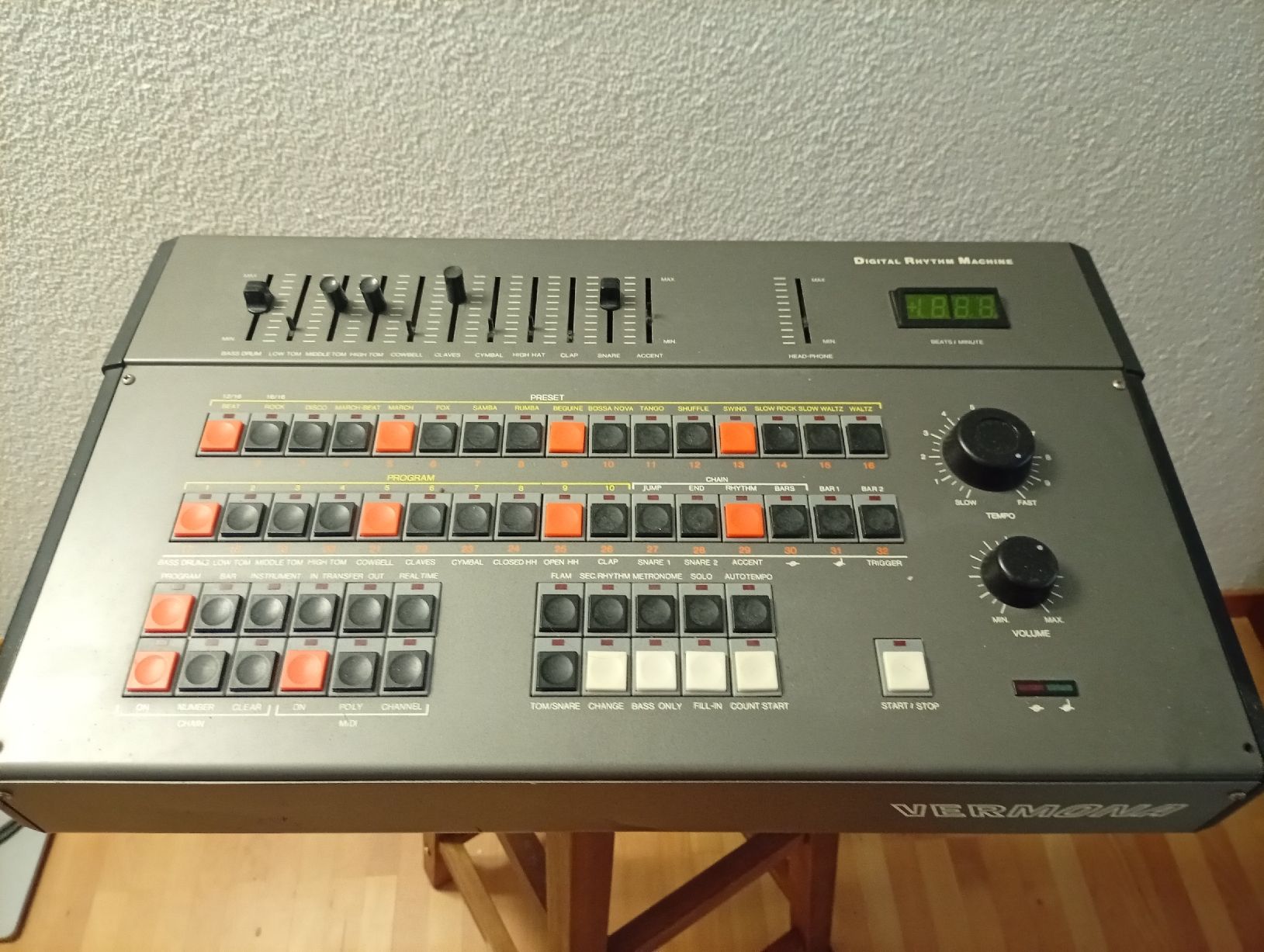 Vermona Strumenti musicali: Vermona DRM MK1 (DDR 80er) – Usato da Wallisellen venduto da kia_xd8l
