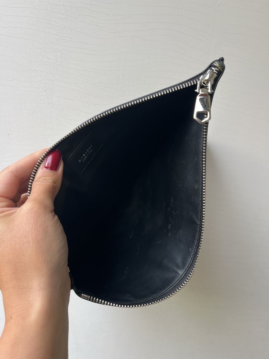 Givenchy Borse: Givenchy Floral Print Clutch – Usato da Basel venduto da arminafera 2
