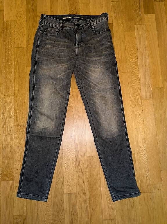 Jeans: Revit Vendome 2 Motorrad Jeans Gr. L / W33 – Gebraucht aus Luzern von moshpit_17