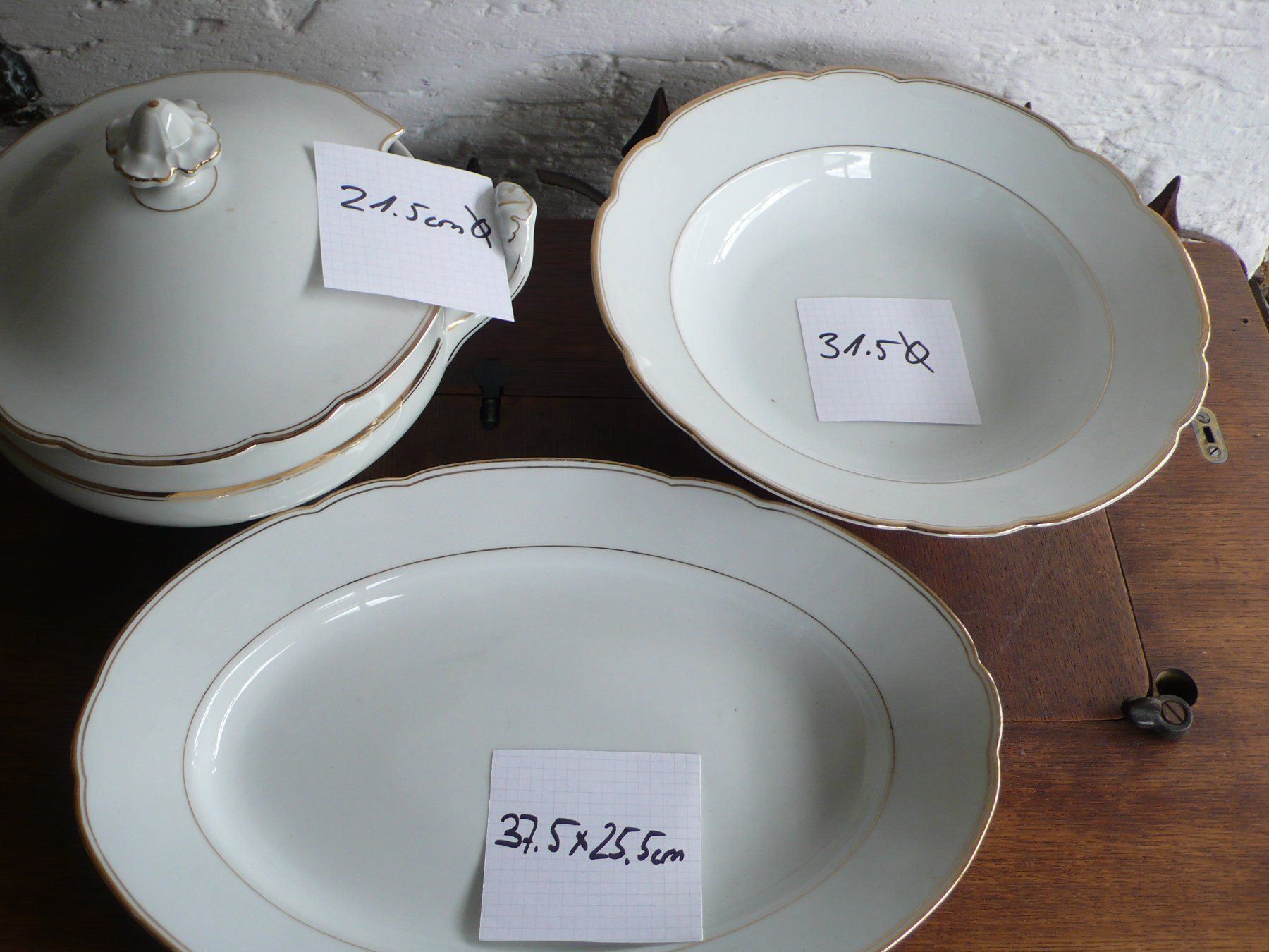 Schalen: Set Suppenschüssel und Platten – Gebraucht aus Flaach von Monisoldshop 1