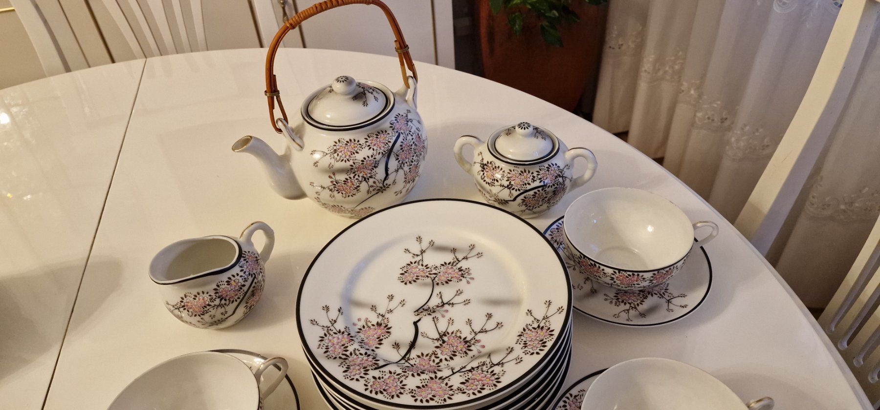 Teekannen: Service à Thé avec assiettes à dessert – Gebraucht aus Genève von Petit-Ange 2