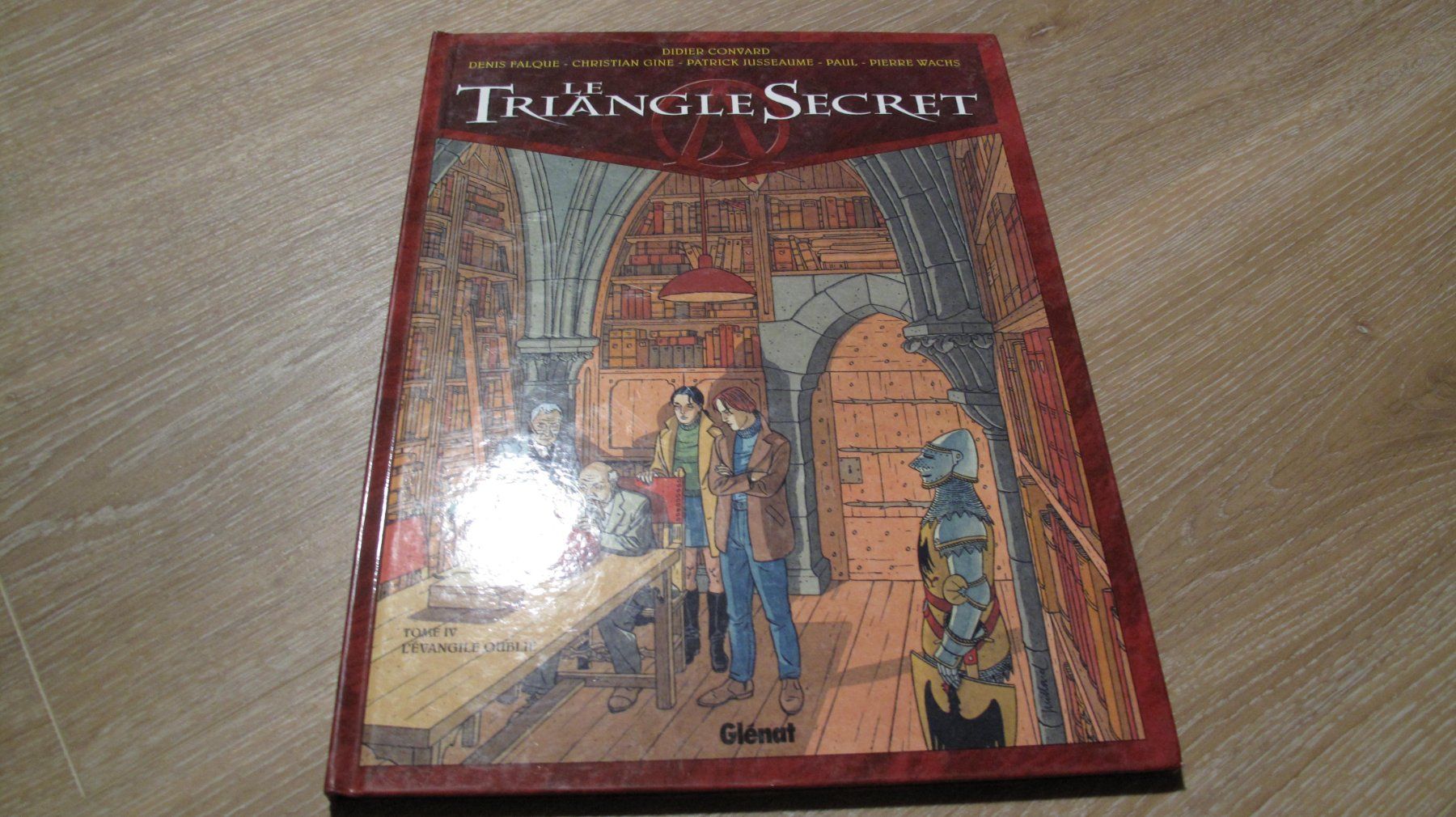 Fumetti: Le triangle secret - Tome 4 – Usato da Berg TG venduto da Volker-Kampfgarten