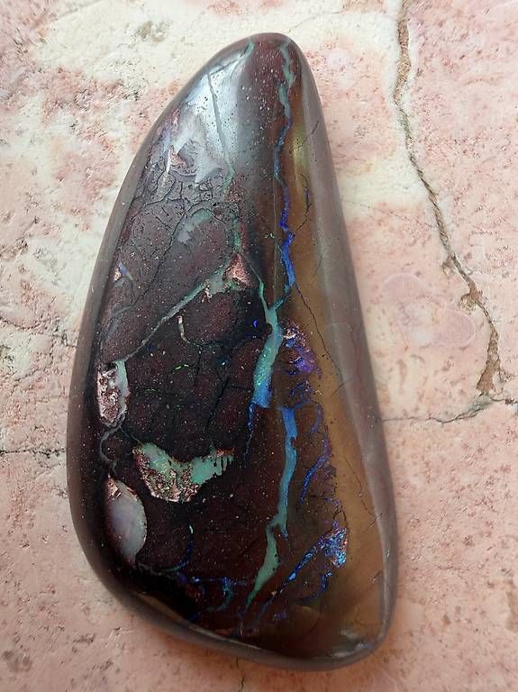 Mineralien & Heilsteine: Matrix Opal Sammlerstück  – Gebraucht aus Wigoltingen von SANDROPAL