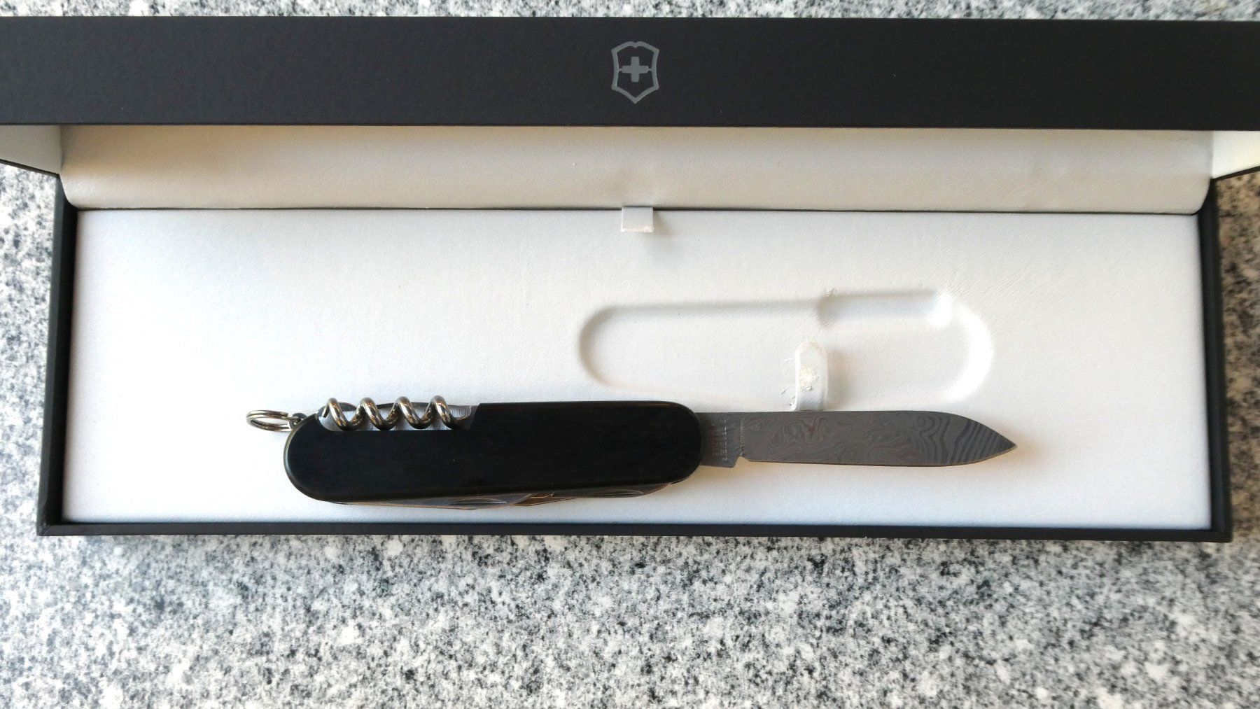 Victorinox Taschenmesser: Victorinox Damast 2011 – Neu und originalverpackt aus Niederlenz von Fremp 5