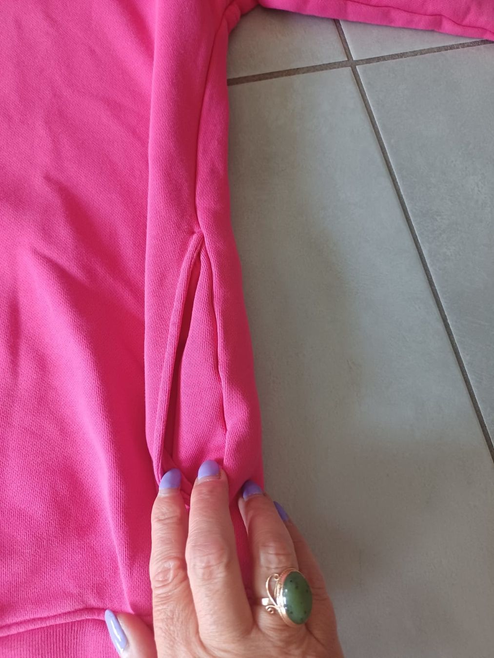 Moschino Giacche: Sweat Moschino  – Usato da Collonges venduto da cam_72xf 3