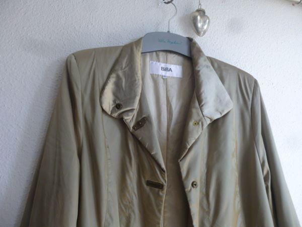 Jacken: BIBA Blazer zartes Olive Gr. 40 – Gebraucht aus Hinwil von Glasperlen 1