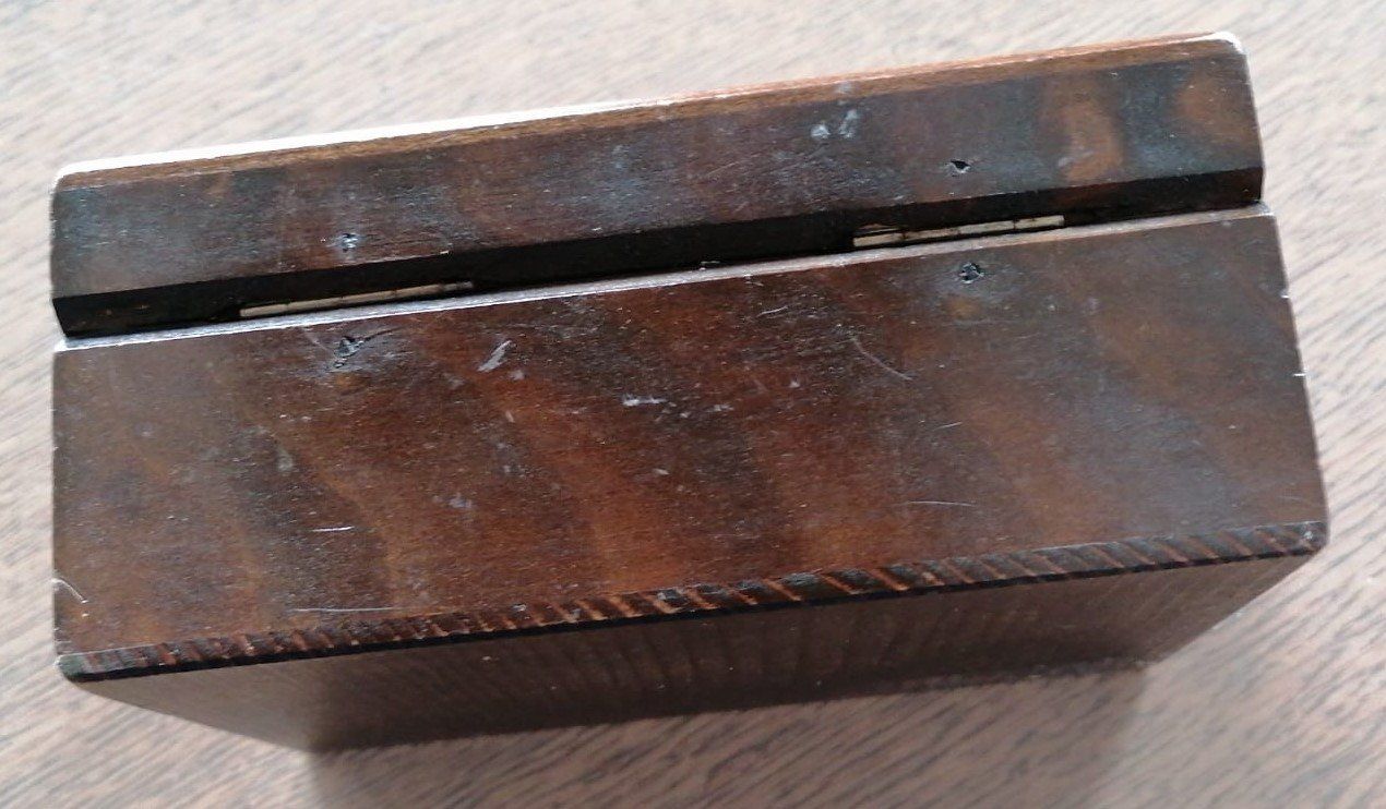 Articoli in legno: altes Holzkästchen – Usato da Grächen venduto da Hel7890 2