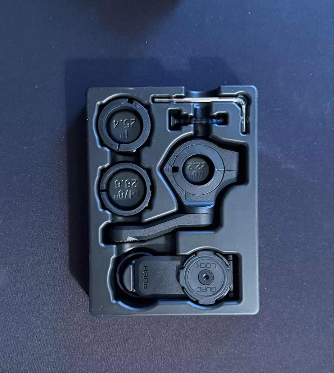 Quad Lock Staffe: Quad Lock Motorcycle – Nuovo (secondo la descrizione) da Willadingen venduto da fel_7yc6 2