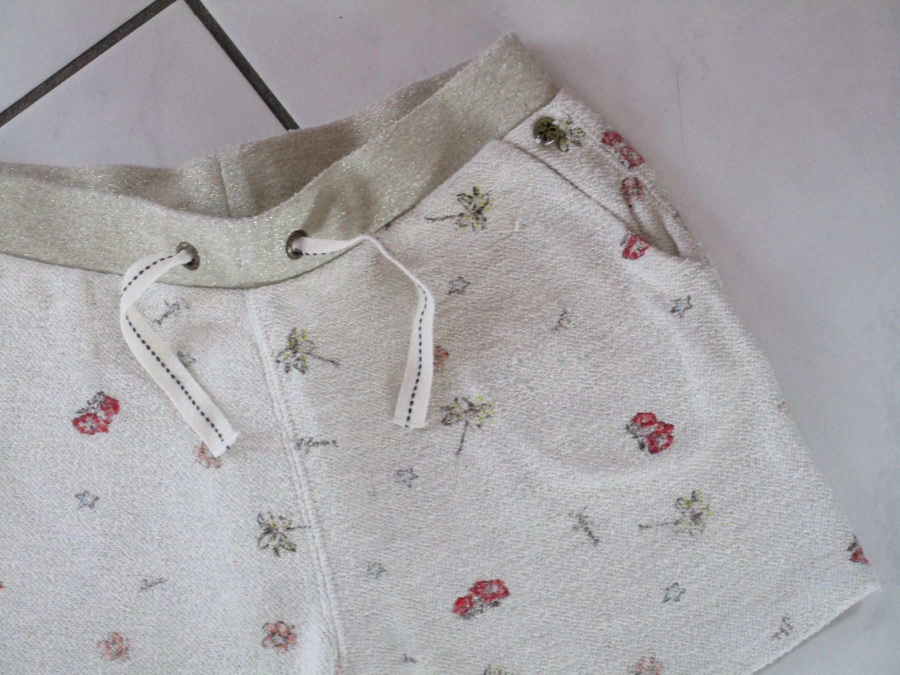 IKKS Pantaloni: IKKS short 12ans/152cm – Nuovo (secondo la descrizione) da domdidier venduto da picolo99 1