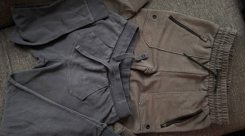 Primark Pantaloni: 2 Paar Trainerhosen – Usato da Regensdorf venduto da Piritatti 3