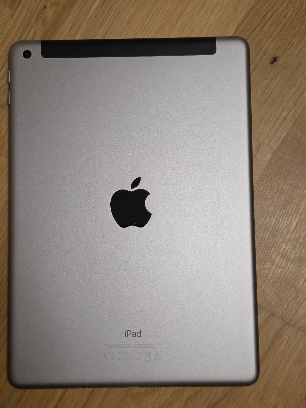 Apple Tablet PC: Apple iPad A1823 gesperrt! – Difettoso da Dorf venduto da 2khtar 2
