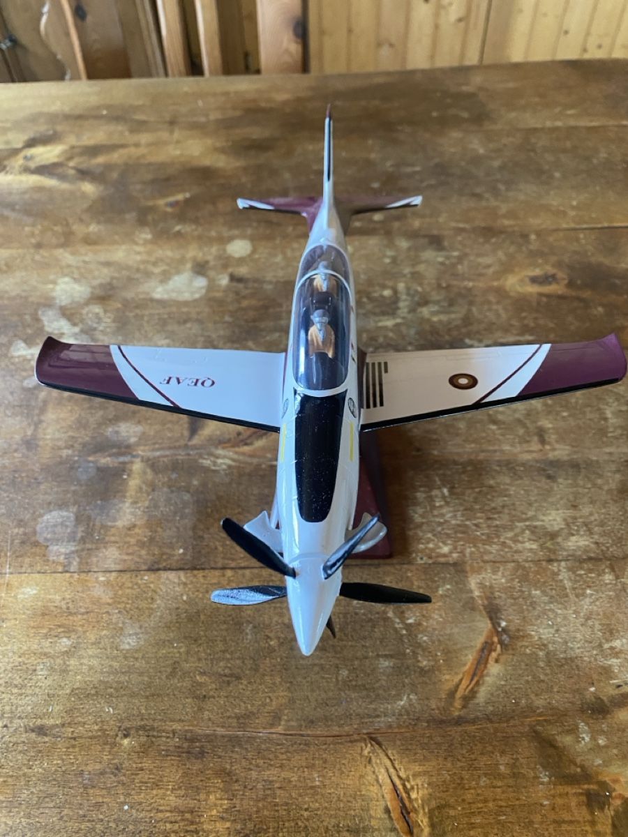 Kit di modellismo & Modellini statici: Modellflugzeug Pilatus PC-21 Quatar Luftwaffe  – Nuovo (secondo la descrizione) da Buochs venduto da snowman07 3
