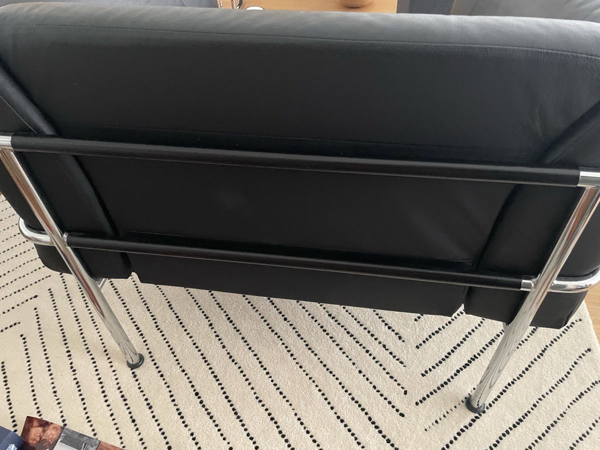 Sessel: Sessel LC3 Replica Leder Schwarz Gestell Chrom – Gebraucht aus Luzern von livbu 2
