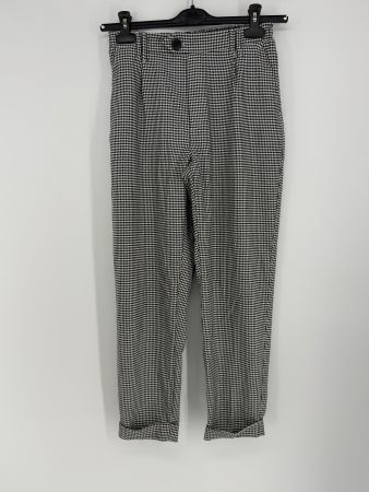 7/8 Pepita Hose Gr. M von Bershka