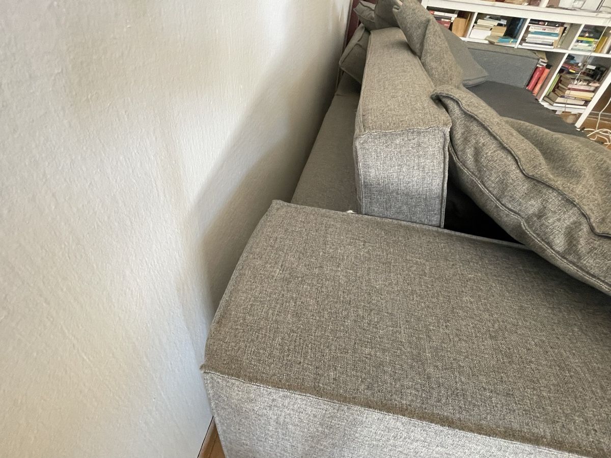 Sofas: Dunkelgraues Sofa ab 50 CHF – D'occasion à St. Gallen par LeonKleine 3