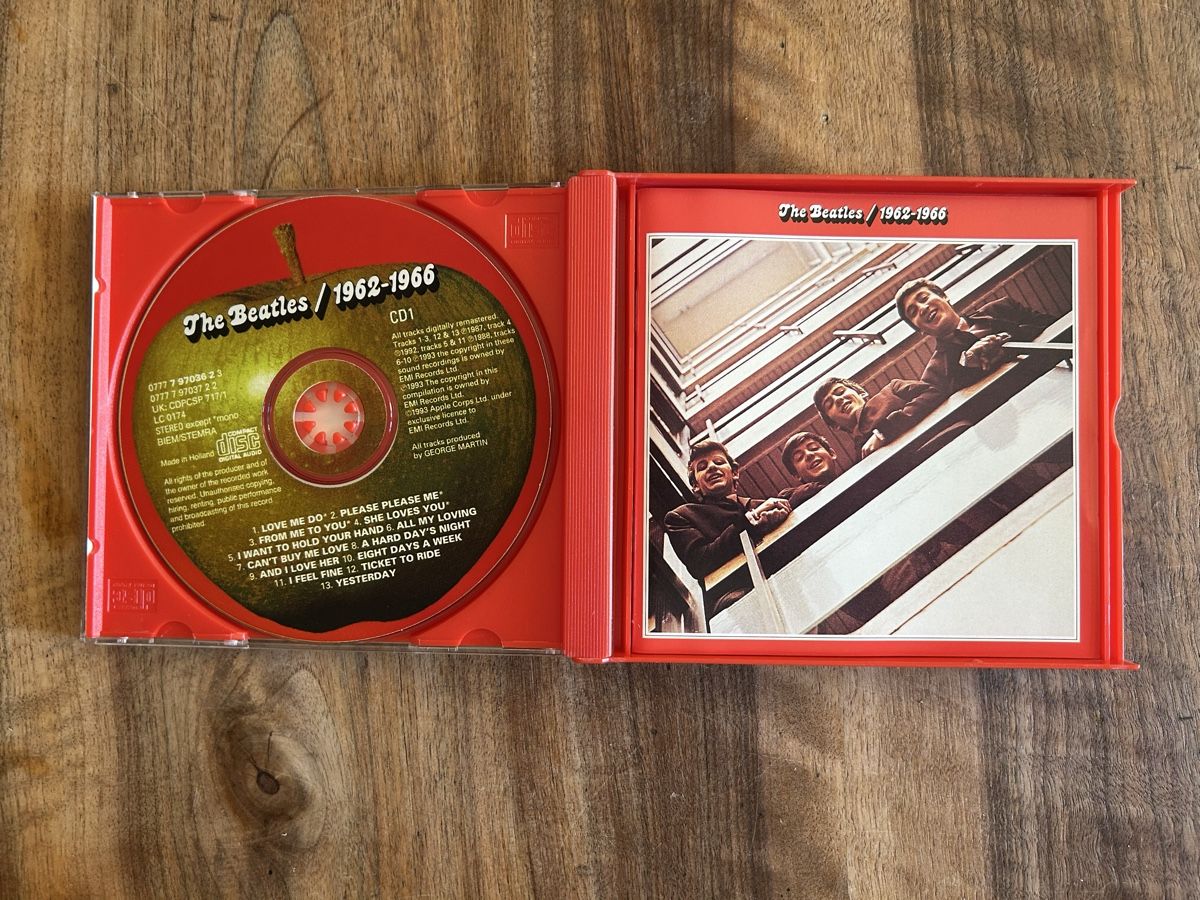 CD: The Beatles - 1962-1966 - Doppel CD – Usato da Bern venduto da Carhead 1