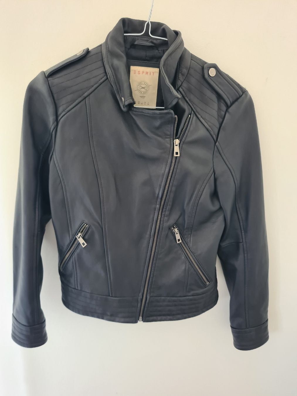 Esprit Giacche: Esprit Lederjacke Damen dunkelblau Grösse 36  – Usato da Adligenswil venduto da FriedasWelt