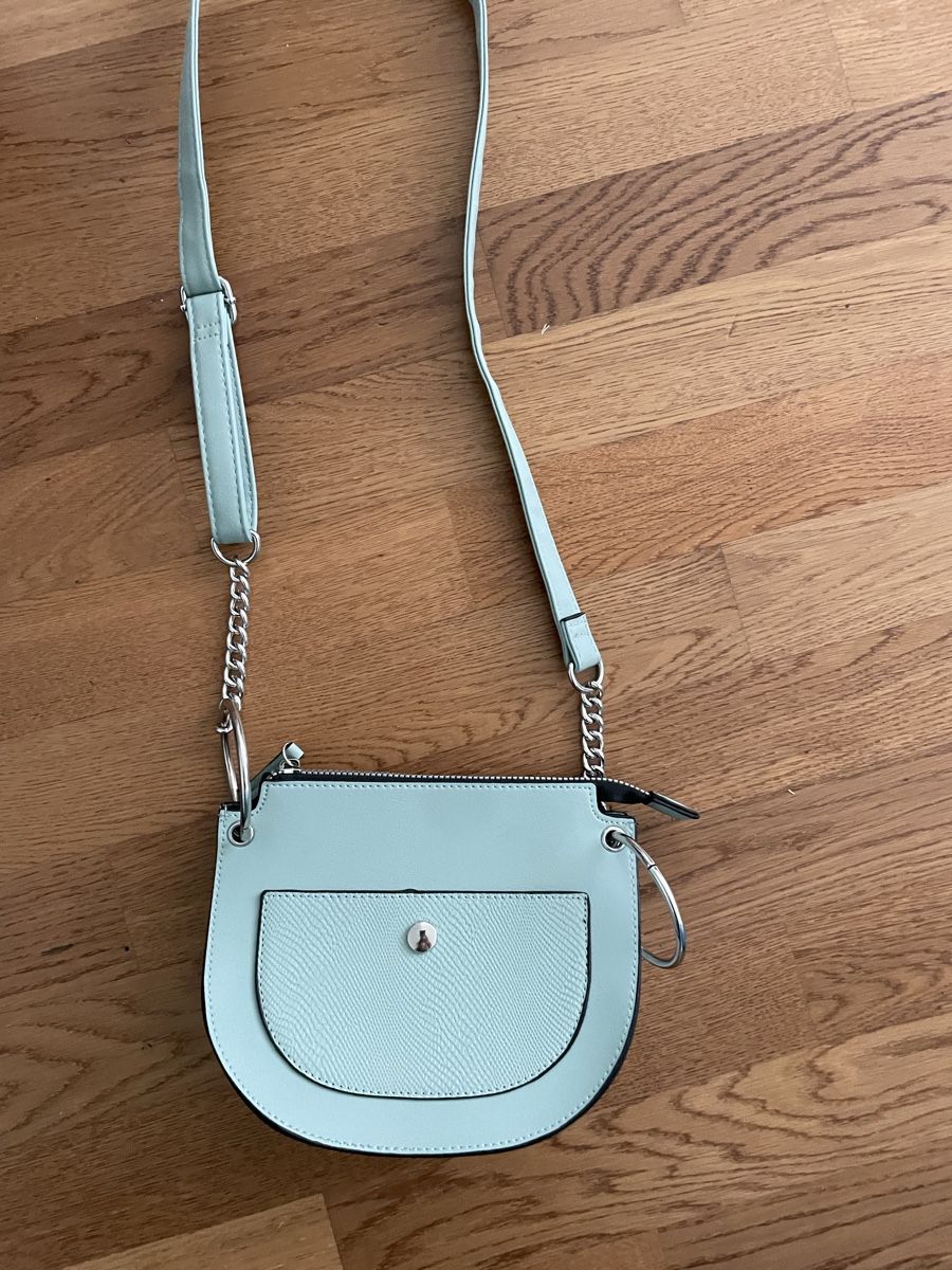 Taschen für Damen: Kleine Tasche mintgrün NEU – Neu (gemäss Beschreibung) aus Baar von Vili7 1
