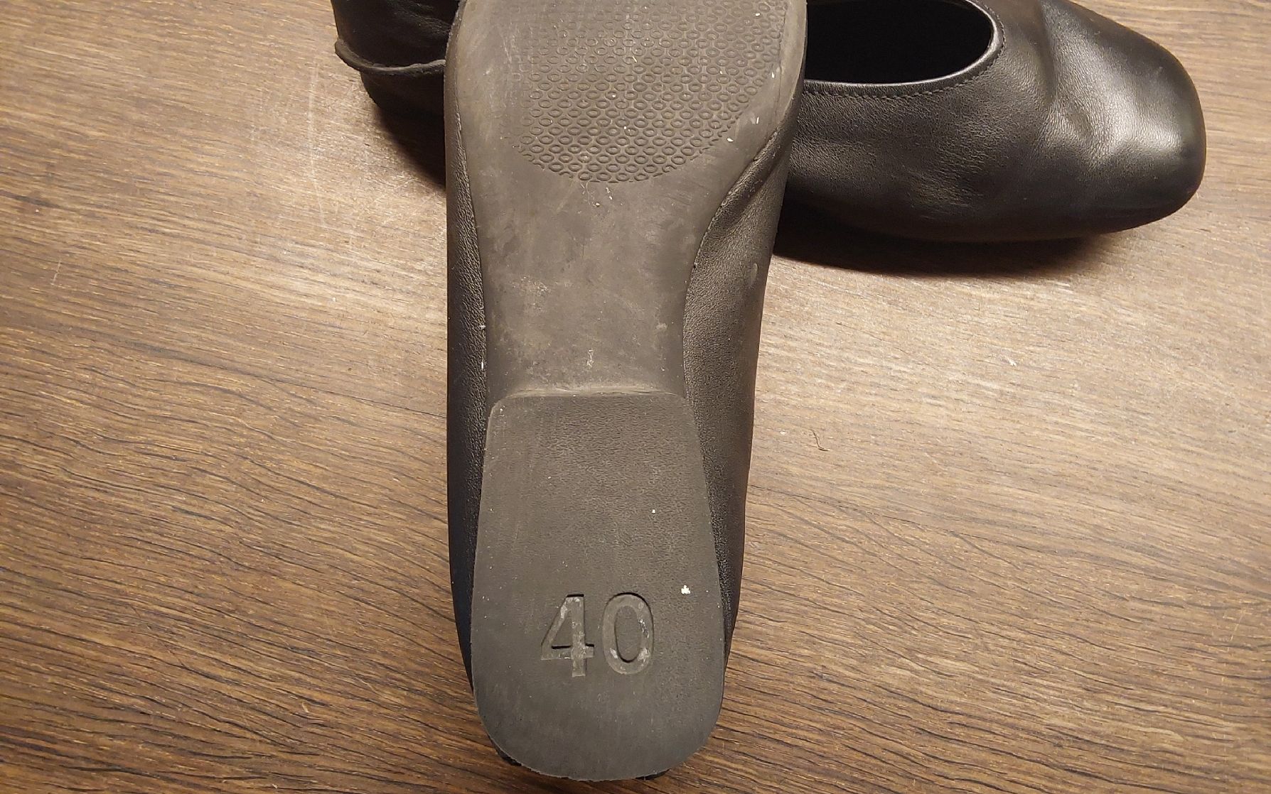 Camper Scarpe da donna: Ballerinas schwarz Camper Leder 40 – Usato da Köniz venduto da scopello12 5