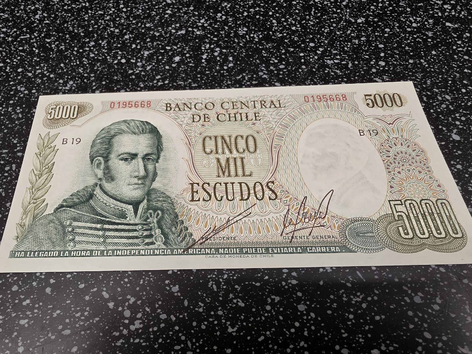 Banconote: 5000 Escudos Chile Banknote  – Nuovo e nell'imballaggio originale da Herisau venduto da Antiques.AR
