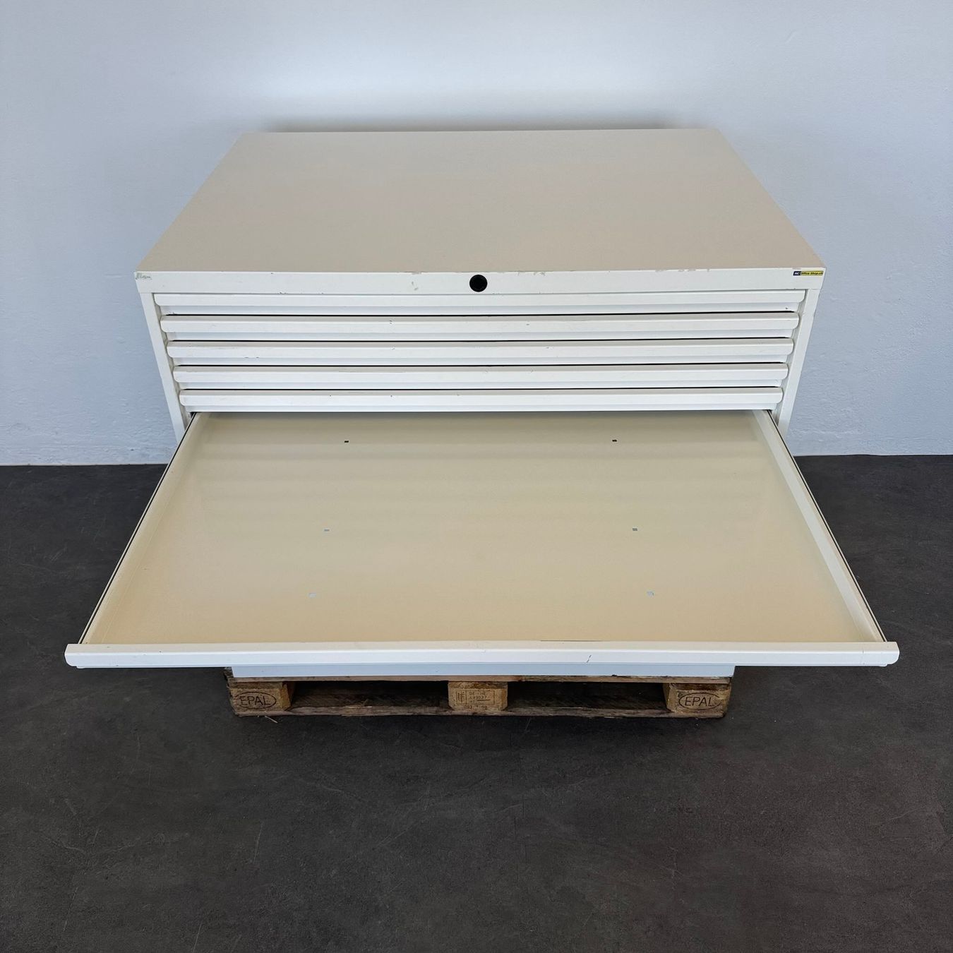 Lista Armadi: Lista Classic Schubladenschrank – Usato da Schönenwerd venduto da mcofficeshop 1
