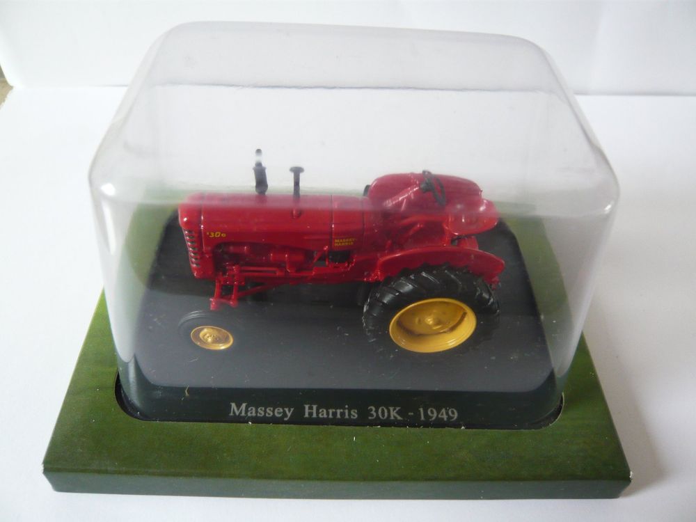 Tracteur Miniature Massey Harris 30K 1949 - Universal Hobbies échelle 1/43, Neuf