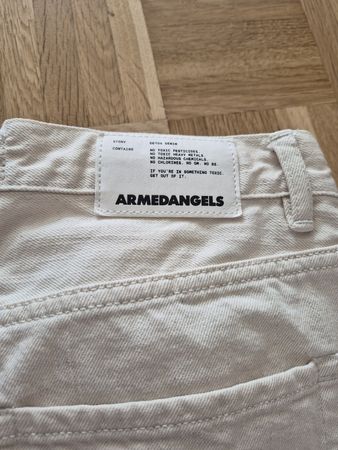 Jeans Armedangels beige Grösse 27/32 neu