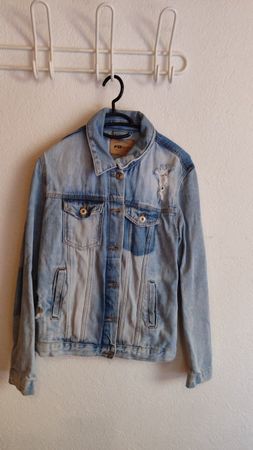 Jeansjacke Damen Gr. M mit Aufdruck, NEU