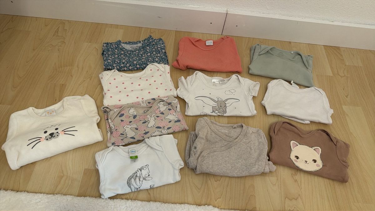 Sous-vêtements: 11 body gr 74  – D'occasion à Diegten par ann_r8ls