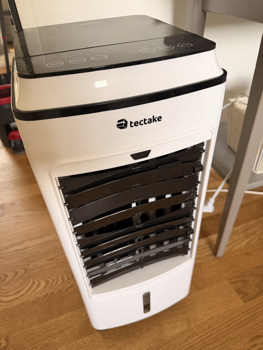 Climatiseurs: Air conditioner  – D'occasion à Gontenschwil par may_c9vr