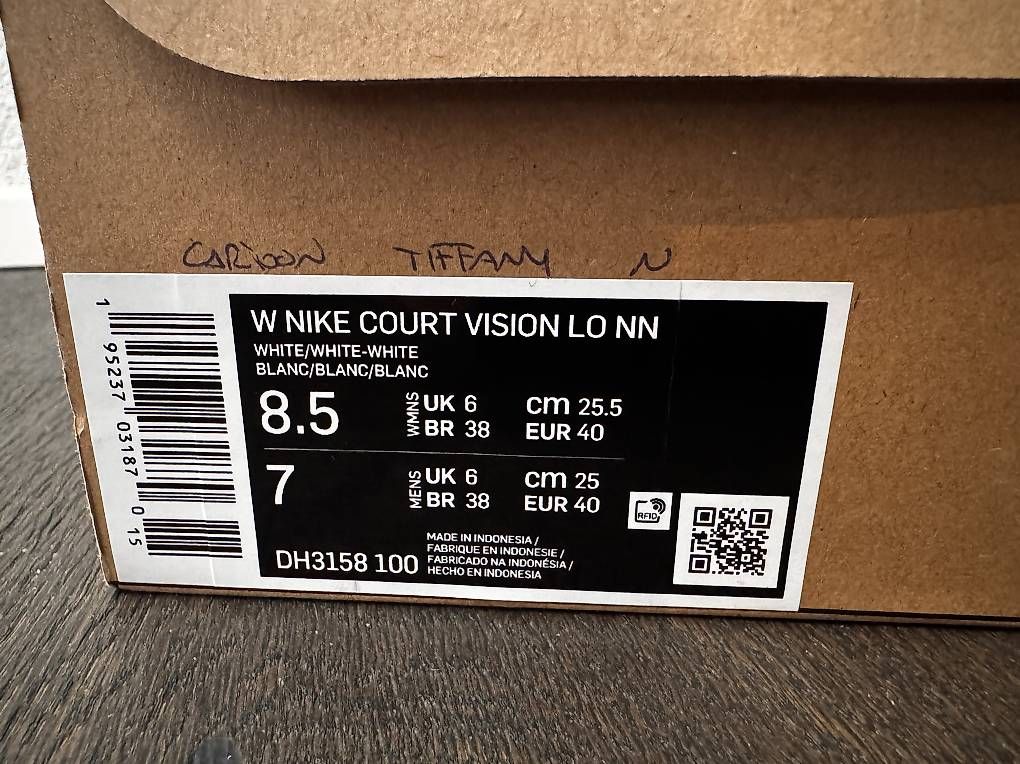 Nike Scarpe da donna: Nike Court Vision - unique! – Nuovo (secondo la descrizione) da Stetten SH venduto da Coco056 1