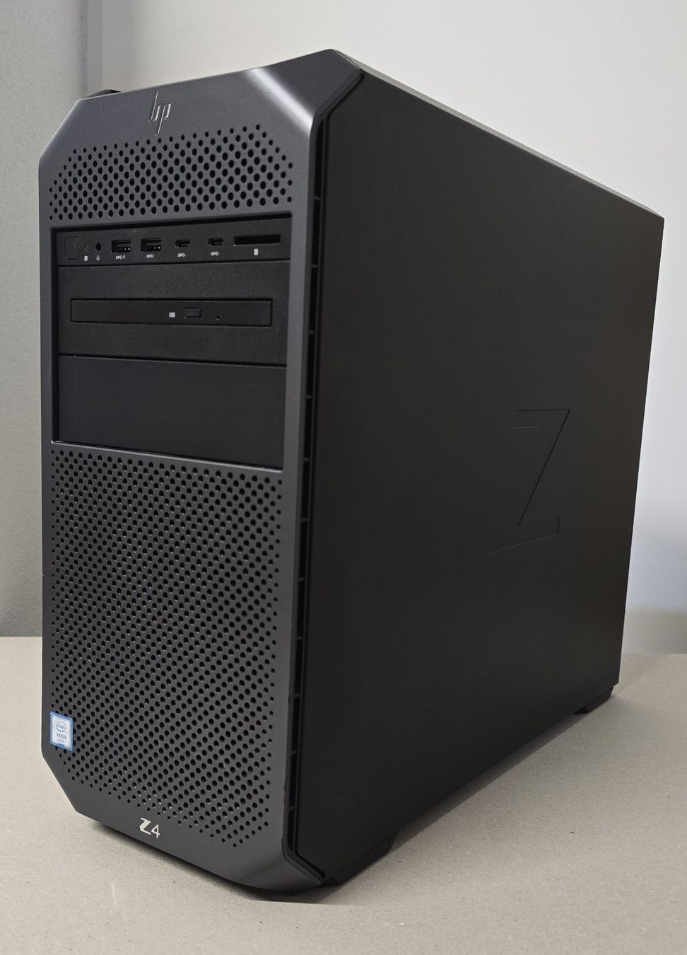 Hewlett Packard PCs: HP Z4 G4 Workstation Xeon W-2225 – Gebraucht aus Stettfurt von AgrarMichel