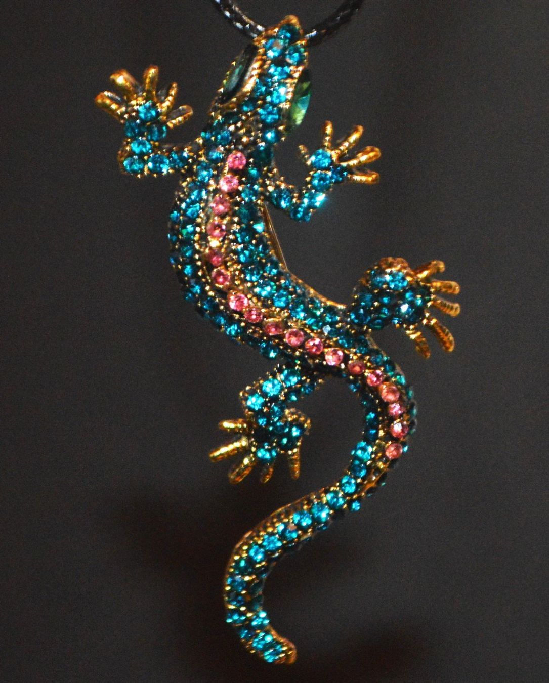 Spille & Fermagli: Brosche oder Halskette L-6691 – Eidechse mit Strass – Nuovo e nell'imballaggio originale da Goldiwil (Thun) venduto da han_v5b7 1