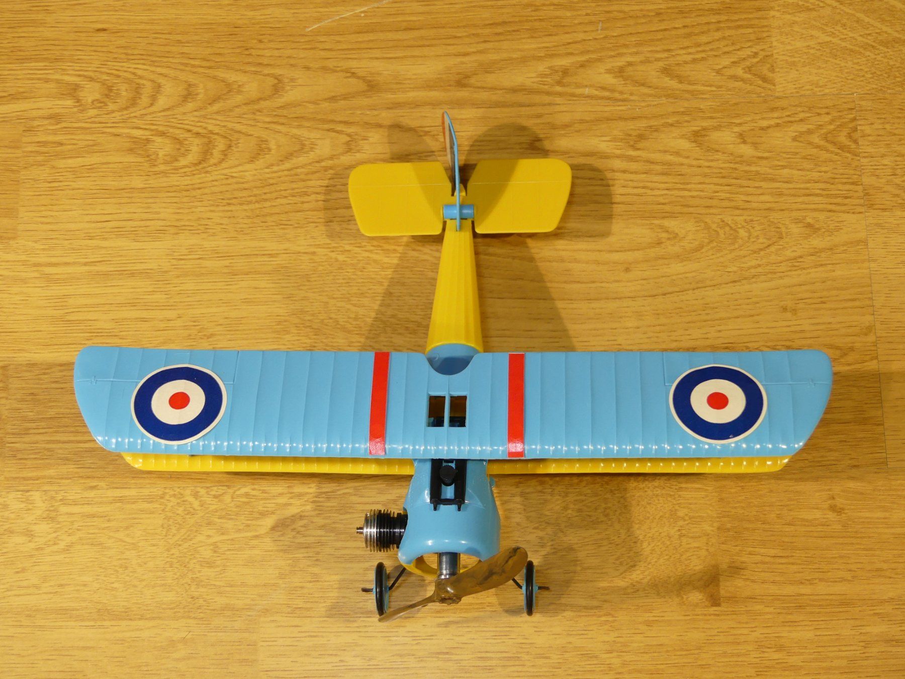 Modellismo RC: Fesselflugmodell ; Sopwith Camel von COX, - Vintage – Difettoso da Dürrenäsch venduto da Seafang 3